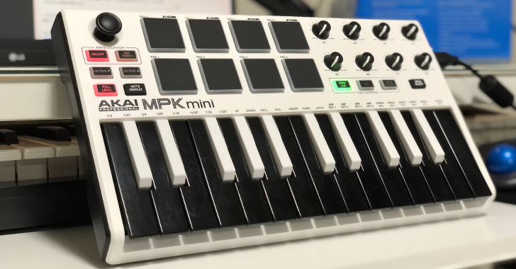 初めての１台”特化型MIDIキーボード、「MPK mini MK2」【レビュー 